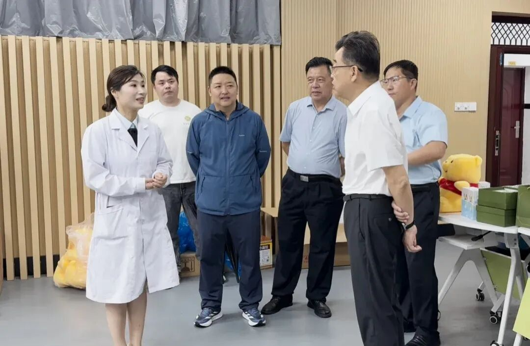 图片2.png 图片2.png